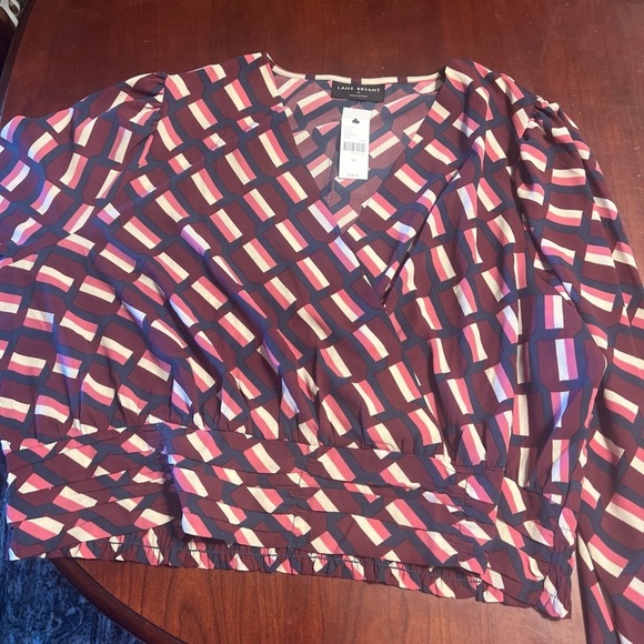 Lane Bryant size 22 long sleeve wrap top geometic print NEW with tags - Picture 3 of 7
